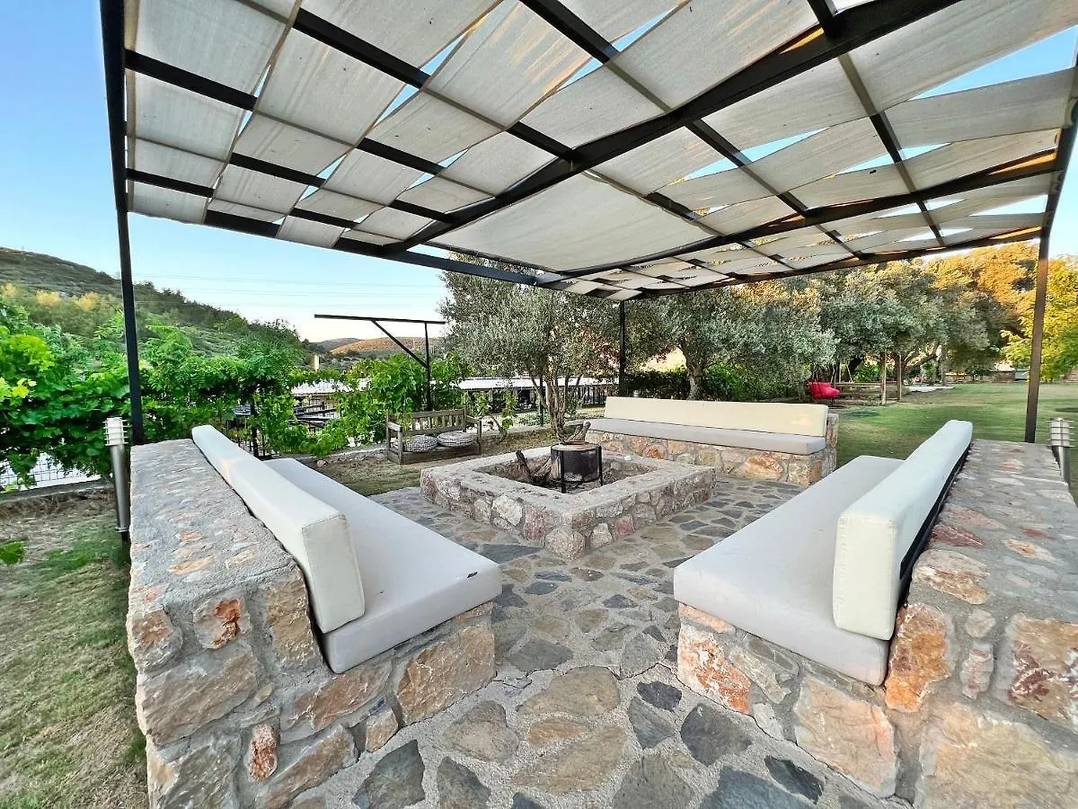 Turnabogazi Ciftlik Evleri Hotel İzmir
