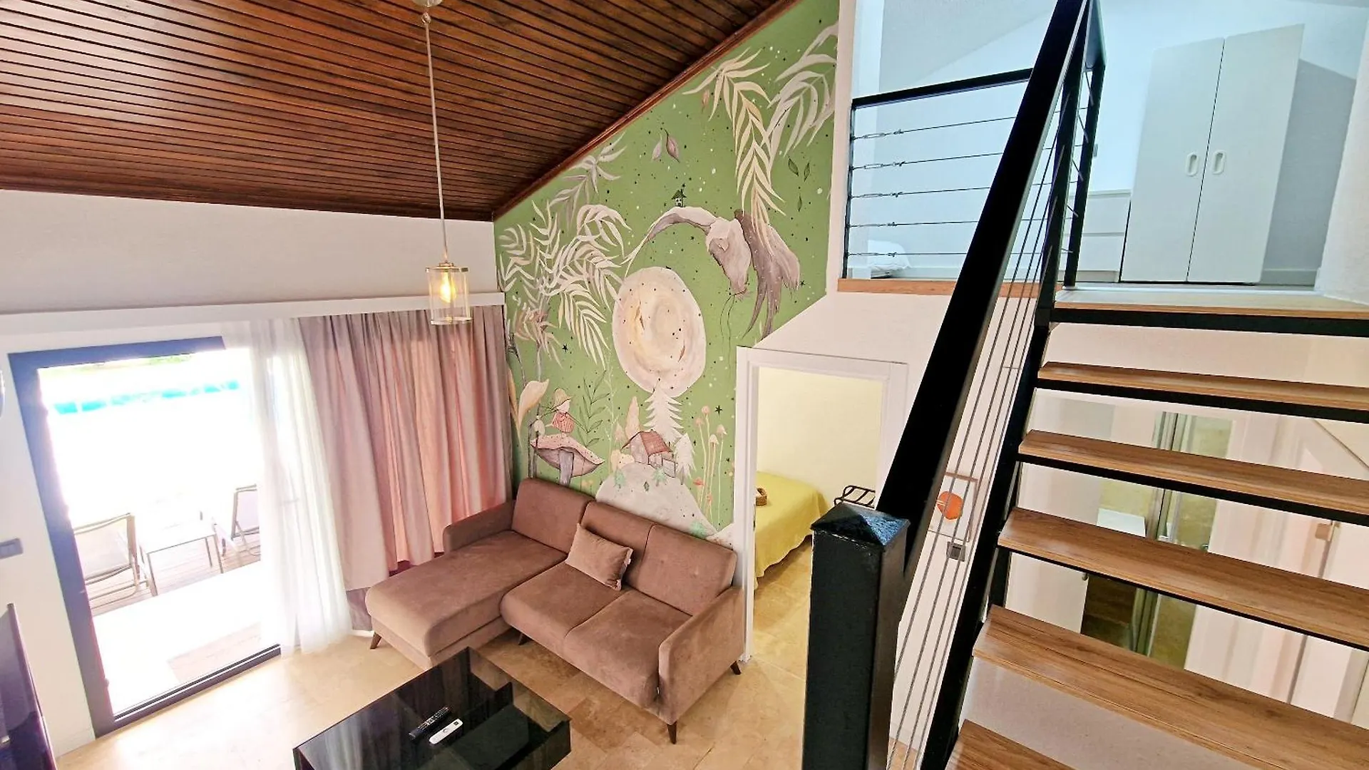 Turnaboğazı Çiftlik Hotel İzmir 0*,