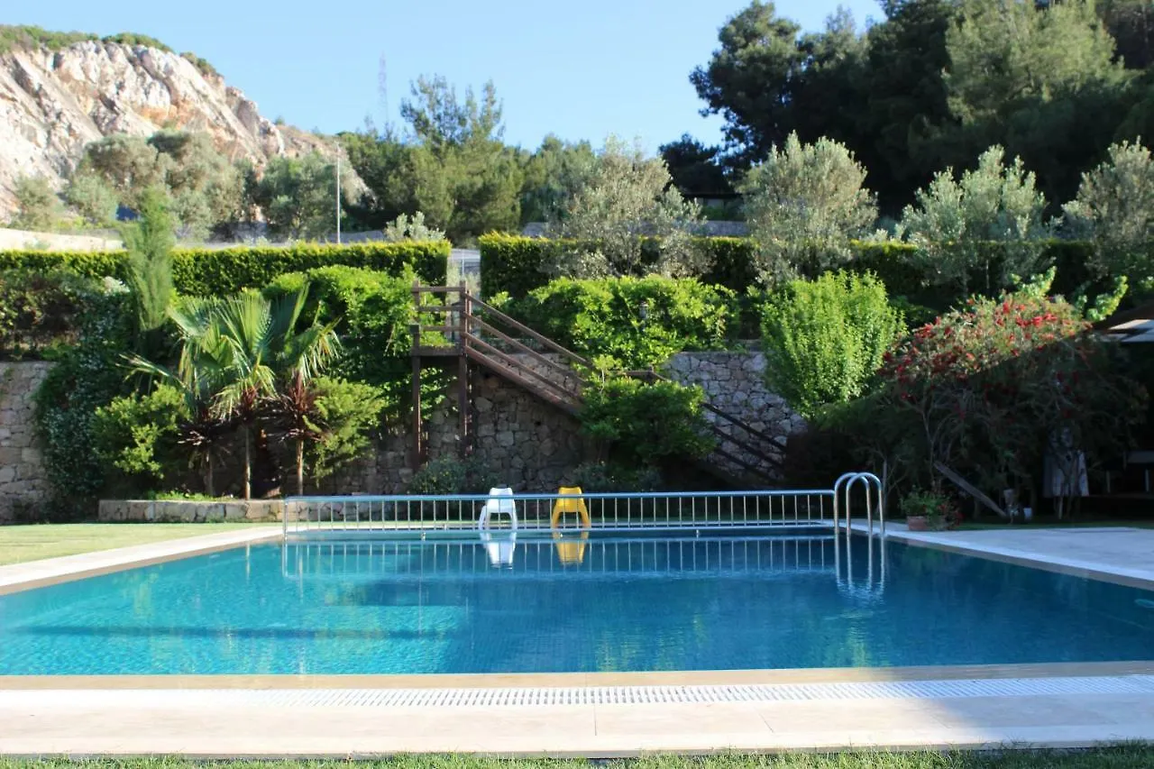 Turnaboğazı Çiftlik Hotel İzmir